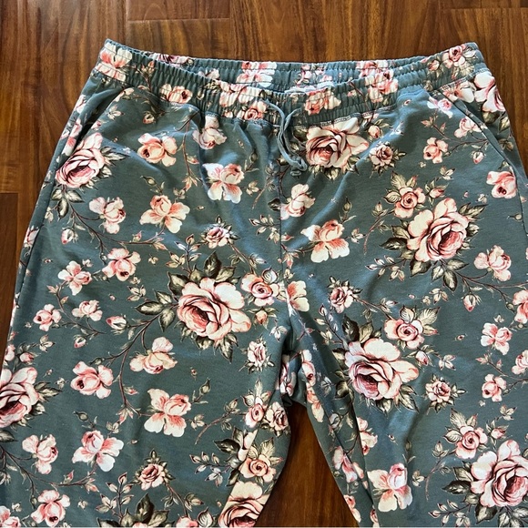 Lularoe Jax Jogger Sweat Pant Green Floral size 3XL - Picture 2 of 7